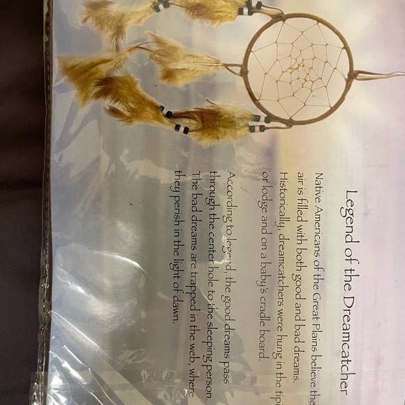 NWT Dreamcatcher - Picture 2 of 8